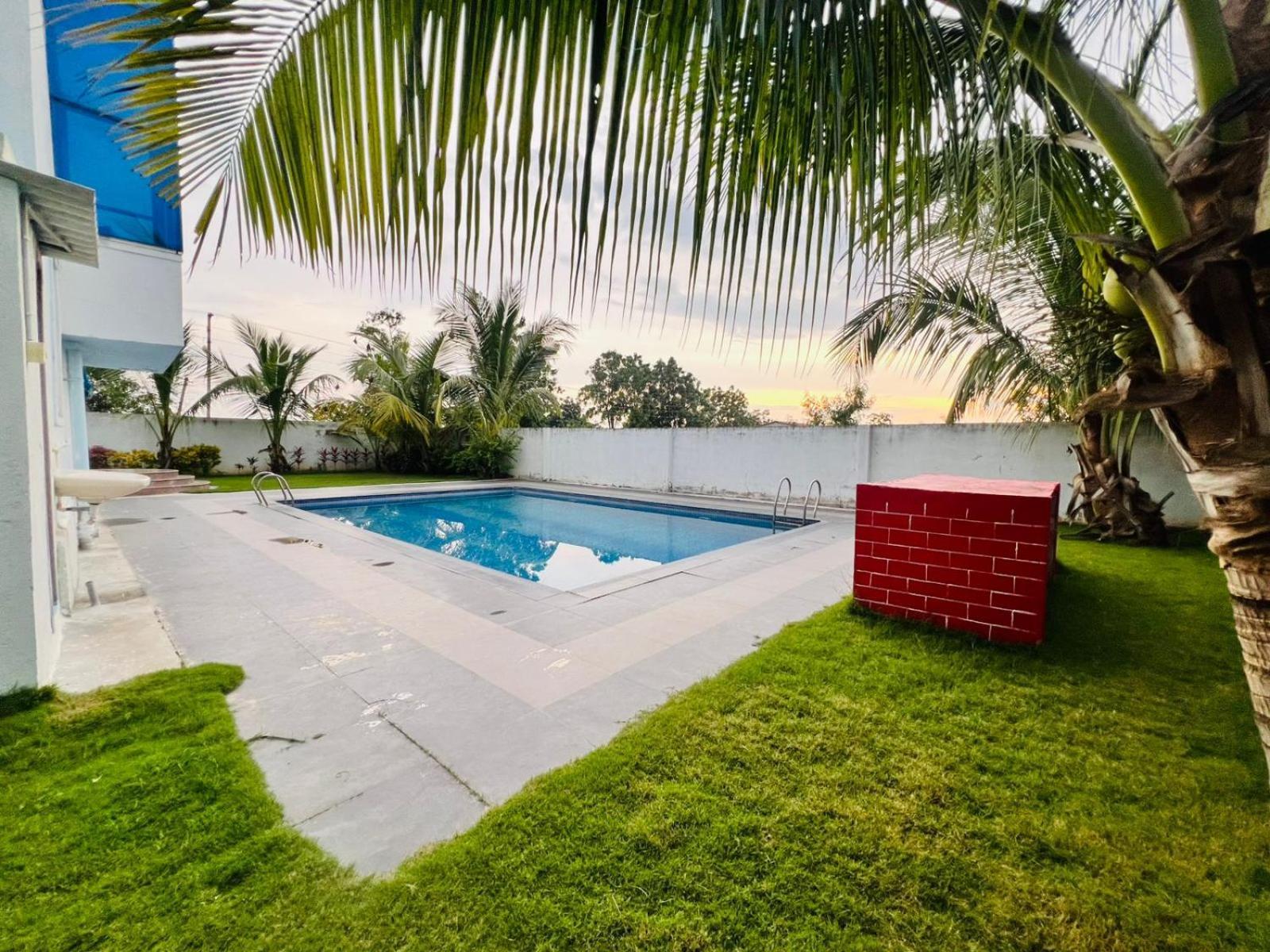 Serene Farms By Guildstone Stays Venkatāpur Extérieur photo
